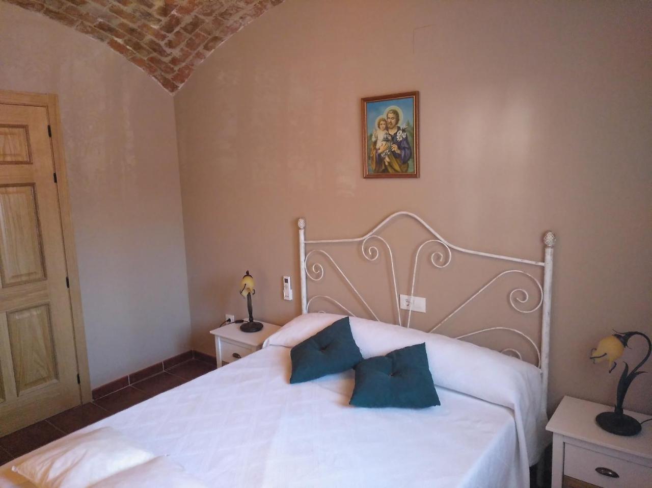 Casa Rural La Santiaga Arroyo de la Luz 外观 照片